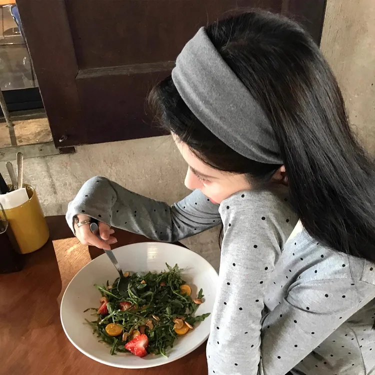 日常外戴纯色宽边发箍女2025新款压发高颅顶发带复古简约头饰发饰