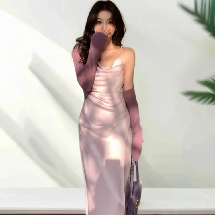 秀熙熙2025春夏新款高腰缎面气质吊带连衣裙高级感长裙子女88169