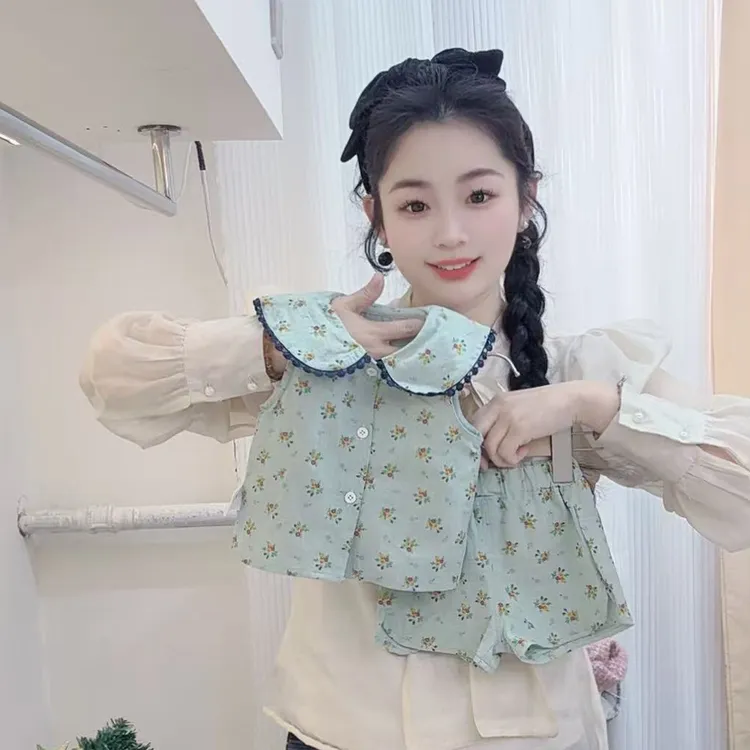 懒丫头【绿野仙踪】夏季新款女宝宝度假小碎花娃娃领背心短裤洋气