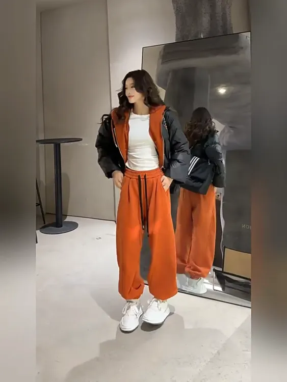 2025冬季韩版时尚一整套女宽松短款连帽棉服慵懒显瘦休闲裤两件套