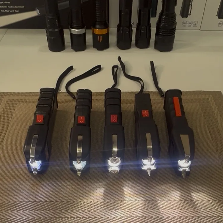 黑鹰x10美版928防身手电多功能强光卫士露营灯登山钓鱼户外必备