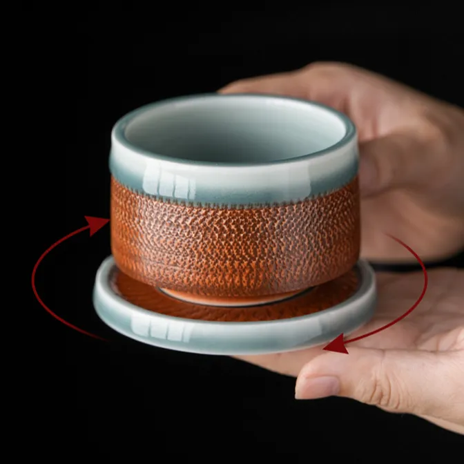 青瓷手工旋转跳刀功夫茶杯个人专用高档品茗主人杯