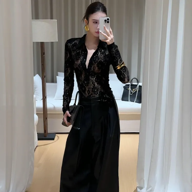 法式性感修身显瘦黑色蕾丝长袖上衣女设计感百搭阔腿皮裤子套装