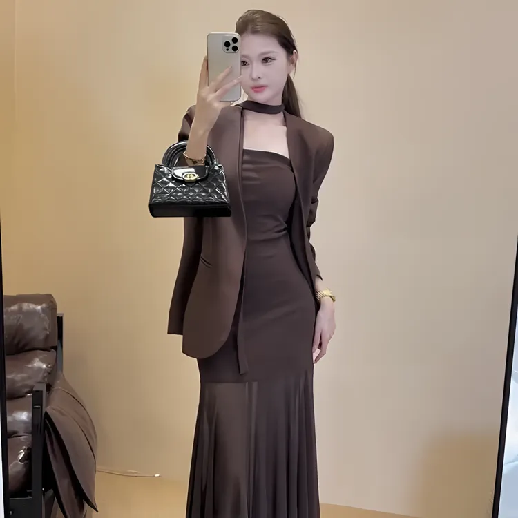 2025秋季新款气质高级感挂脖飘带西装外套修身吊带网纱连衣裙套装