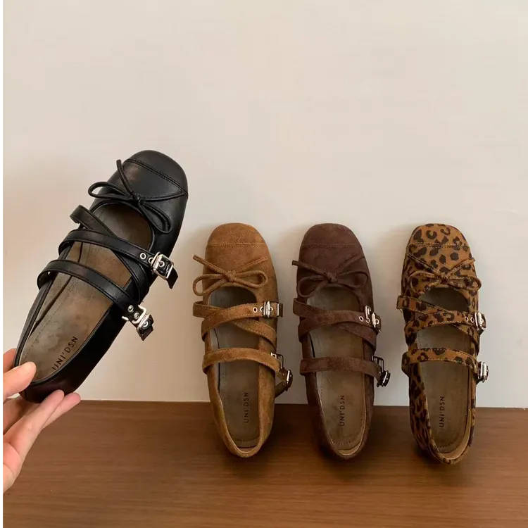 复古平底方头芭蕾舞单鞋秋季新款法式棕色蝴蝶结搭扣玛丽珍女鞋
