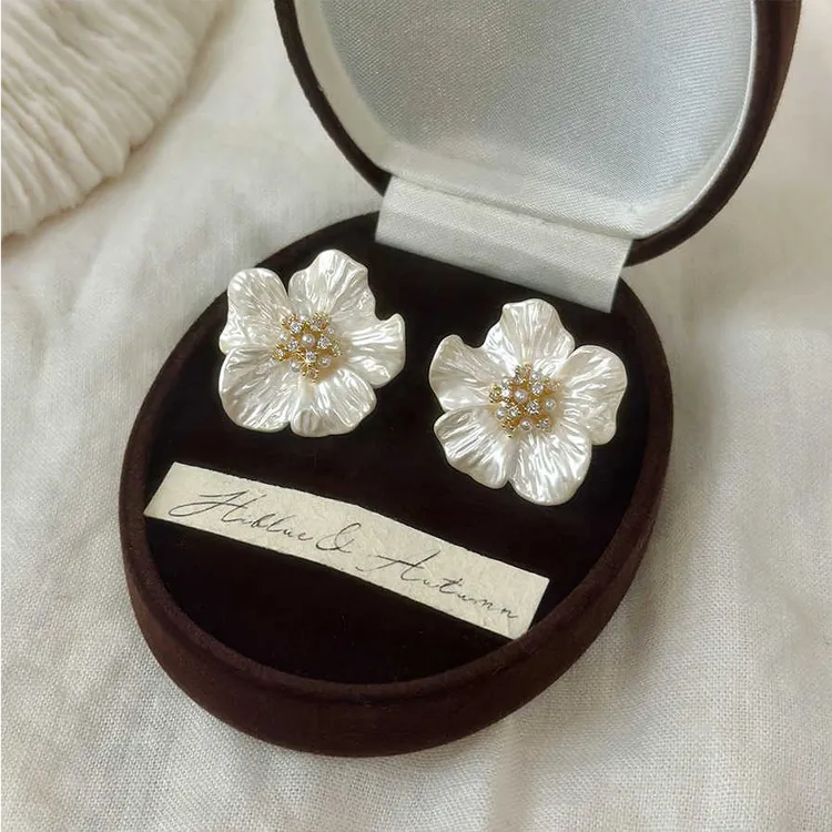 铜合金合成锆石耳饰 韩系独特气质花朵珠珠耳环小众耳钉2025新款
