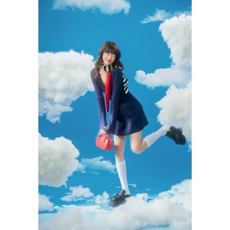 DUBZZY 【画报千金】2025年重工设计师千金风坑条毛织短裙套装女