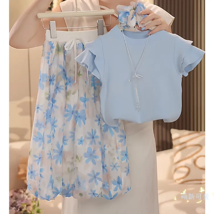 女童飞袖短袖碎花灯笼裤套装夏季2025新款冰丝T恤超薄花苞防蚊裤