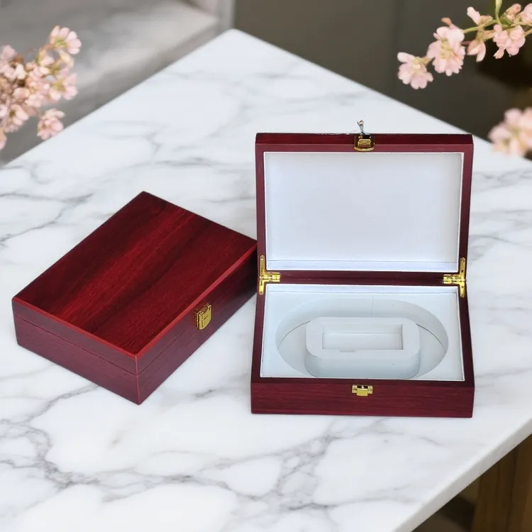 工厂定制木质包装皮带腰带简约白色礼盒皮带盒皮带展示盒高端空盒