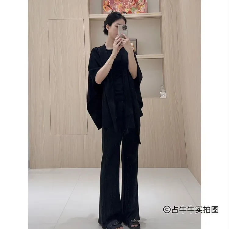 占牛牛I.NUNIU 超！显！瘦！收腰小上衣+微喇裤+披肩三件套