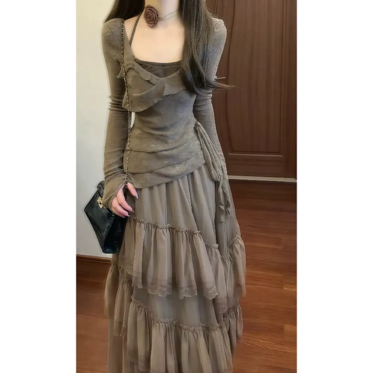 秋冬法式温柔复古假两件荷叶边针织衫+不规则大摆网纱裙套装9750