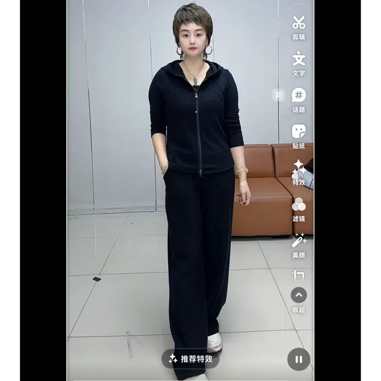 小施家南韩时尚设计拼接纯色显瘦连帽套装2629
