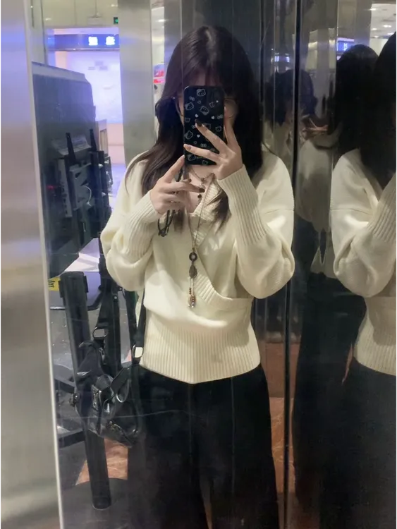 2025秋季搭配一整套女韩系轻熟风v领长袖针织衫休闲裤气质两件套