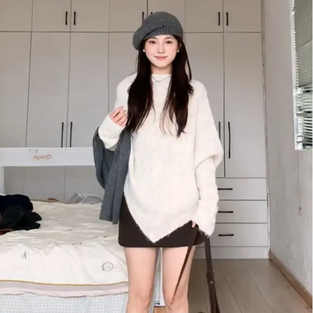 2025秋冬季新款韩系斜肩一字领蝙蝠袖宽松毛衣气质高腰显瘦半身裙