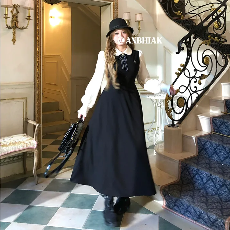 安妮不火【圣马丁新生】优雅大小姐假两件经典徽标裙套组A253Q0491