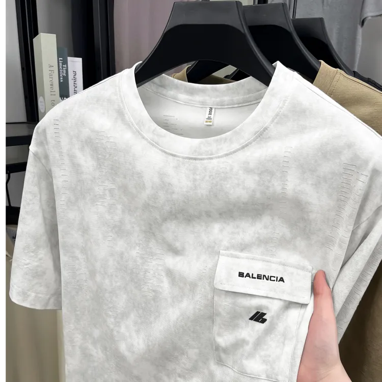 潮流短袖T恤新款2025夏季休闲宽松潮牌半袖体恤口袋圆领男士上衣