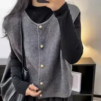 圆领金扣针织马甲纯色百搭无袖