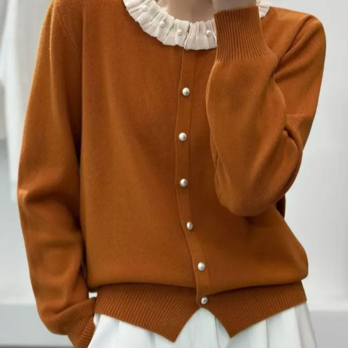 14-圆领白色木耳边针织开衫