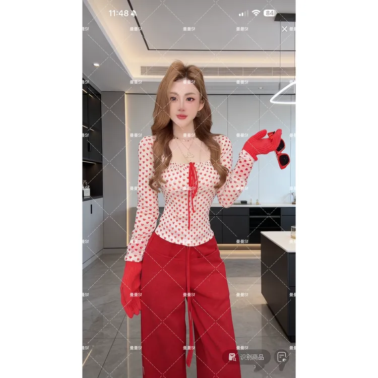 曼曼【甜心桃乐丝】纯欲修身爱心印花绑带T恤女5060#