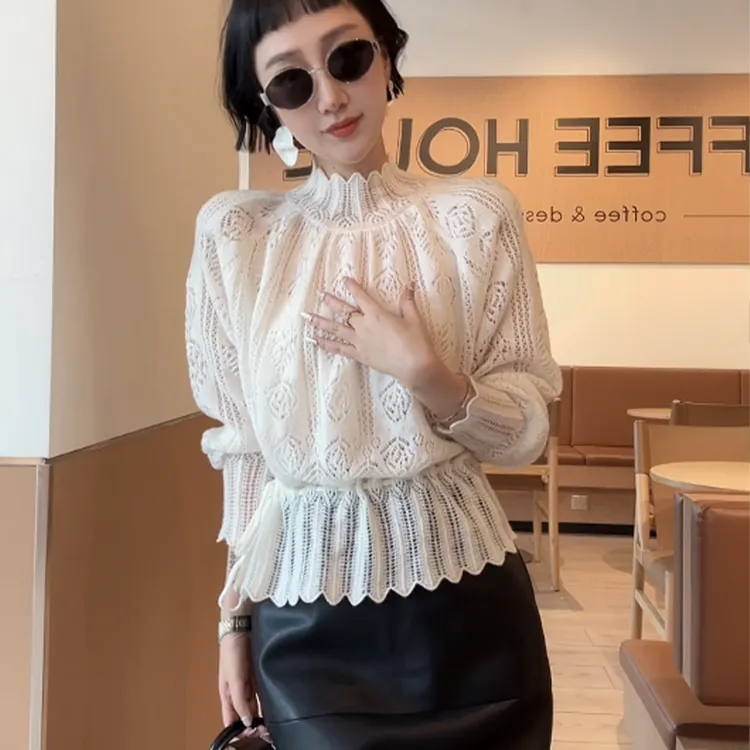 XIAOBAI镂空秋季法式毛衣设计感毛针织衫