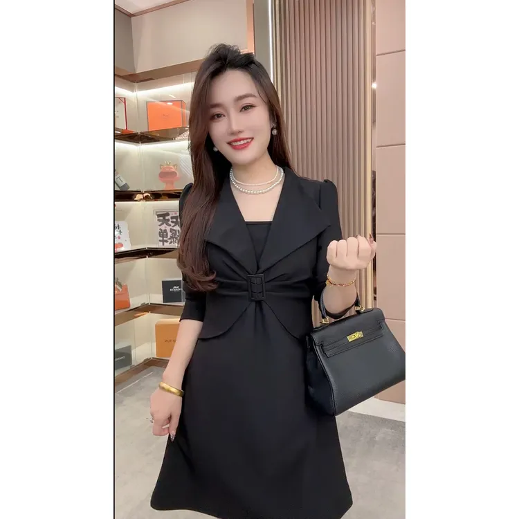 时尚气质收腰显瘦连衣裙赫本风名媛时尚春季中长款法式小黑裙3690