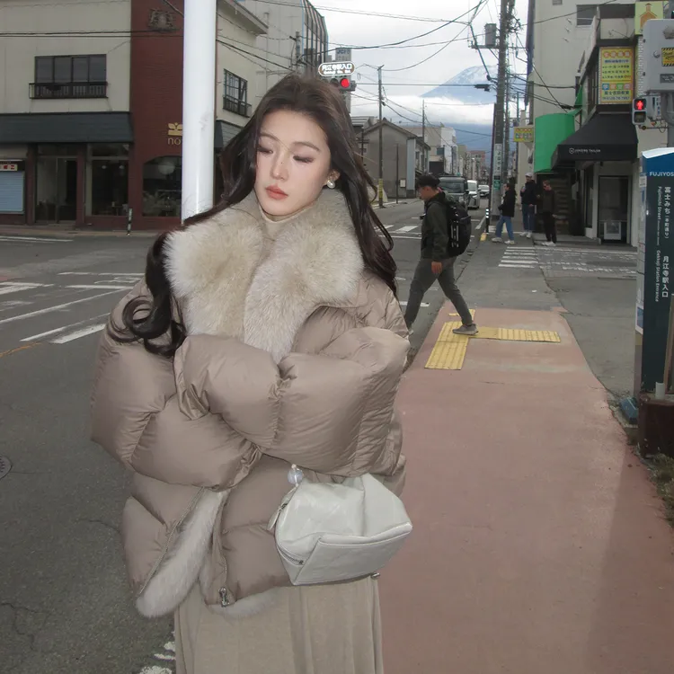 溪溪靓衫法式超蓬松毛毛白色服冬季新款百搭加厚保暖棉袄