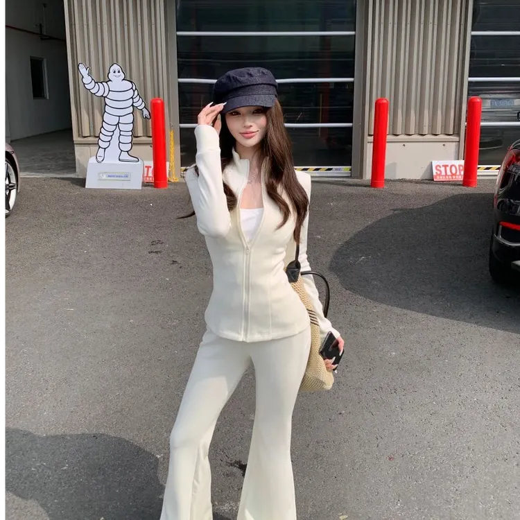 韩系运动休闲时尚套装修身显瘦上衣喇叭裤两件套气质显瘦洋气休闲