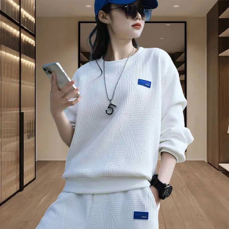 开春韩系穿搭一整套2025新款休闲运动束脚裤圆领显瘦洋气卫衣卫裤