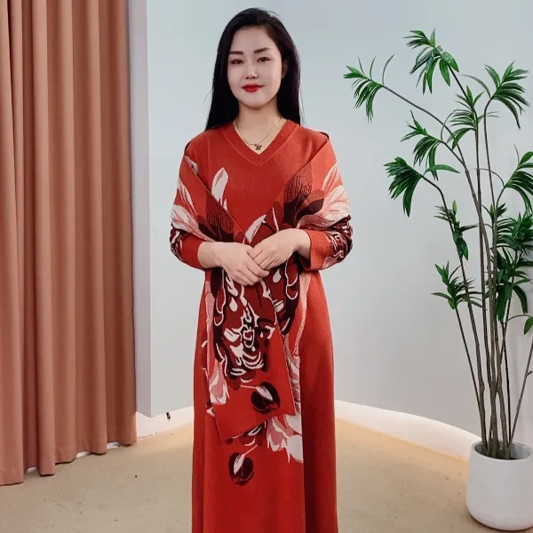 258秋冬季时尚针织提花长袖长款V领百搭围巾款连衣裙显瘦妈妈装