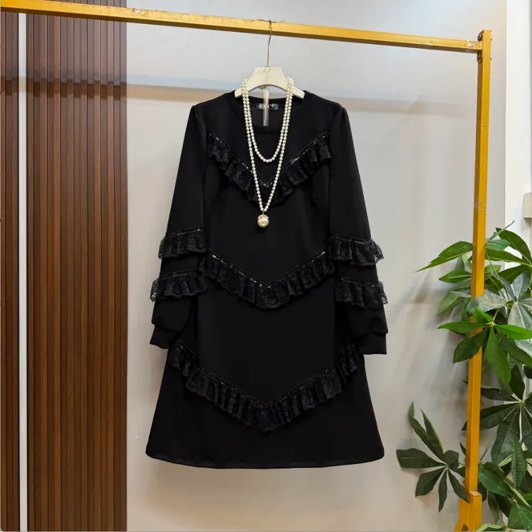 新款大码女装时尚休闲韩版宽松多层木耳花边设计优雅显瘦卫衣裙