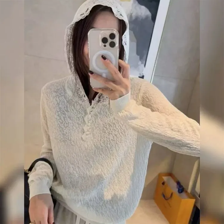 秋冬新款混纺欧根纱蕾丝连帽套头时尚百搭针织套头上衣女1014-1