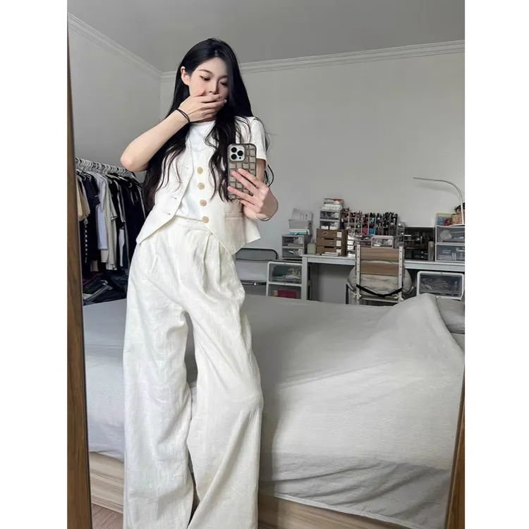 老钱风慵懒感亚麻白色马甲套装夏季棉麻高腰阔腿裤两件套时髦感女