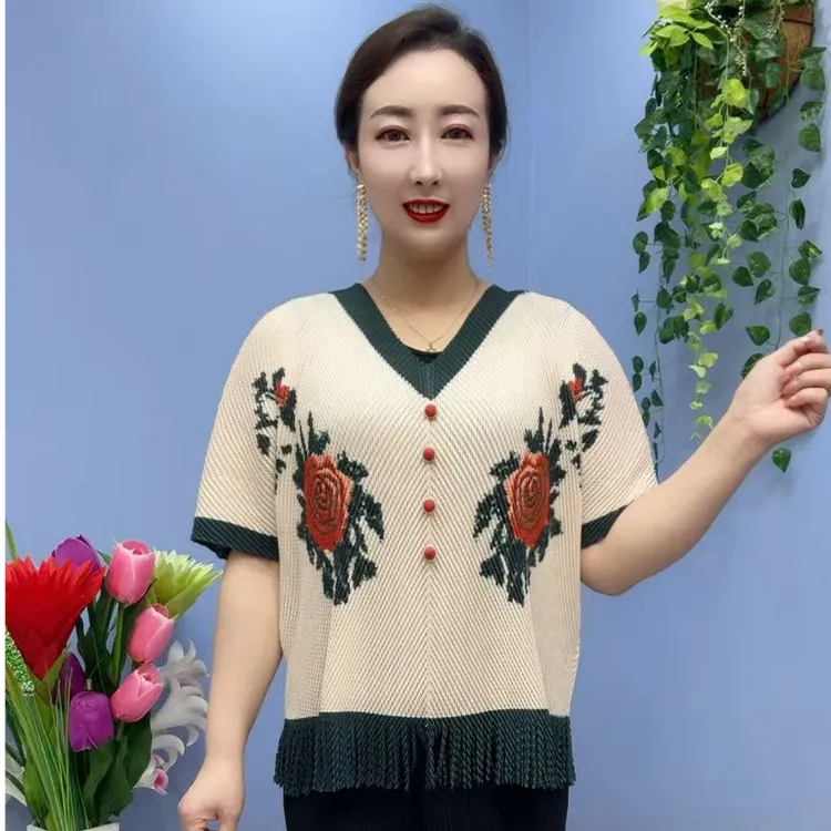 6113款气质重工时尚褶皱女士衫