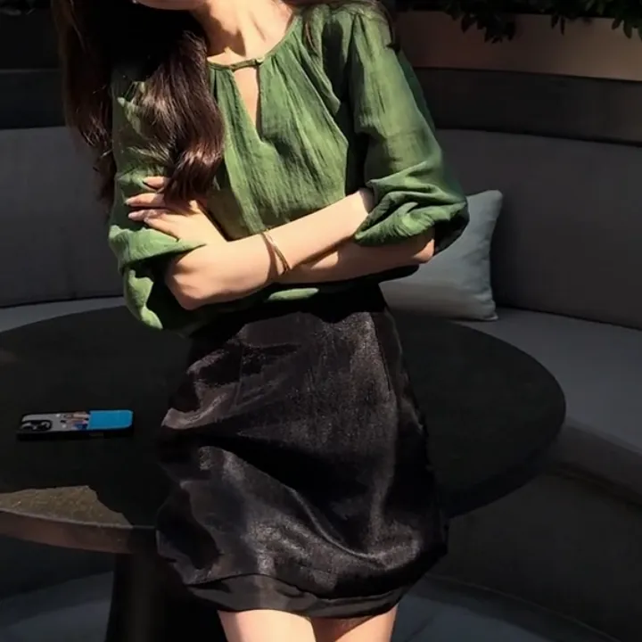 2025夏季新款时尚显瘦气质女士网红休闲两件套装百搭D6321