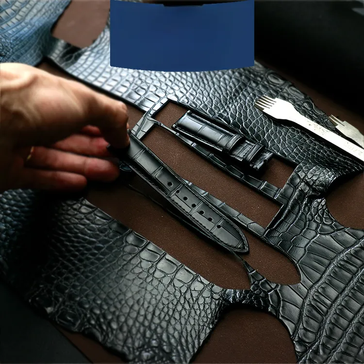 手工定制表带真皮鳄鱼皮表带男女凹凸特殊接口适配欧米茄江诗丹顿