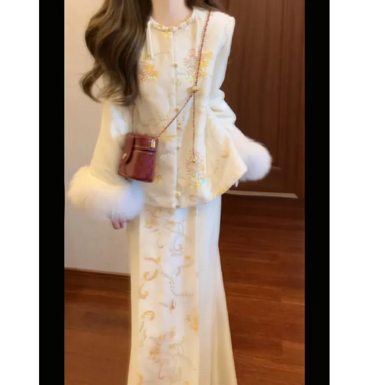 【琼华映雪】秋冬新款新中式刺绣毛毛袖口开衫外套搭高腰显瘦半身裙