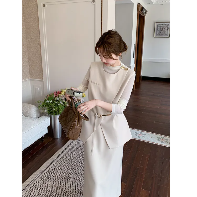 〈纪朵研〉1268韩系轻熟小香风马甲套装裙秋季气质高级感半身裙套装