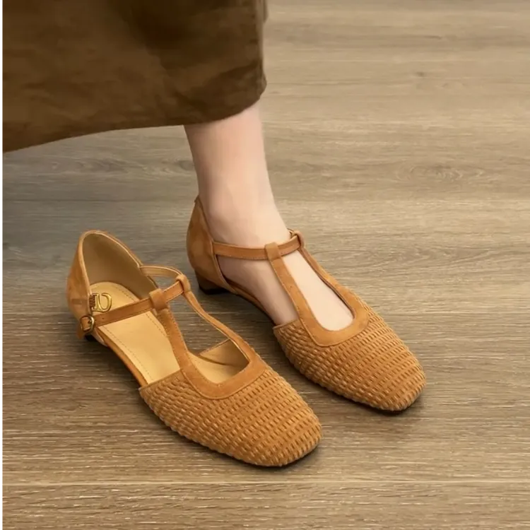 羊皮版~复古编织方头罗马凉鞋女度假风中空一字扣带粗跟包头单鞋