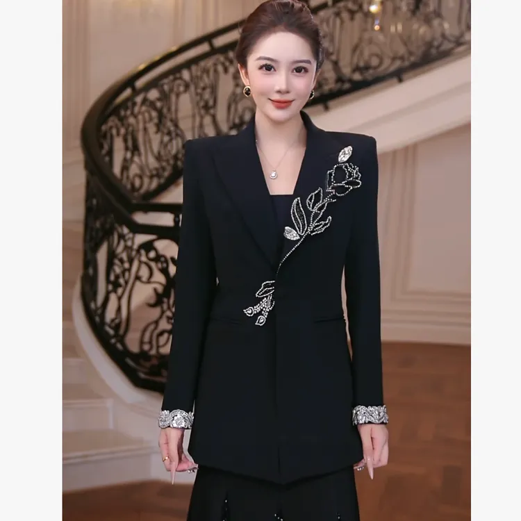 【芙娜妮】2025新款秋冬休闲风中长款高级感女装外套FG2531255A