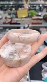 【闪购商品】石英质玉手镯未镶嵌59圈口（赠品镯心）1355050