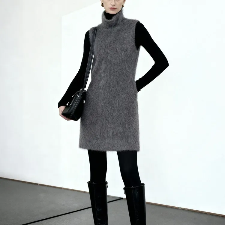 LYNEE【清晨】新黑标系列 绵羊毛长毛高领背心裙 连衣裙LGD2FAW233