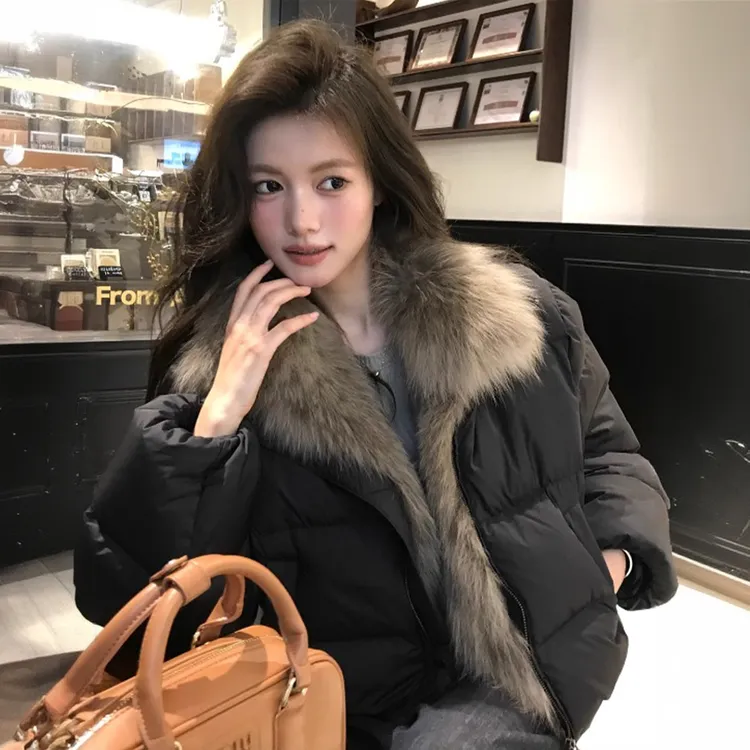 轻绒欧包冬季新款短款棉服女大毛领宽松加厚皮草面包服棉袄外套