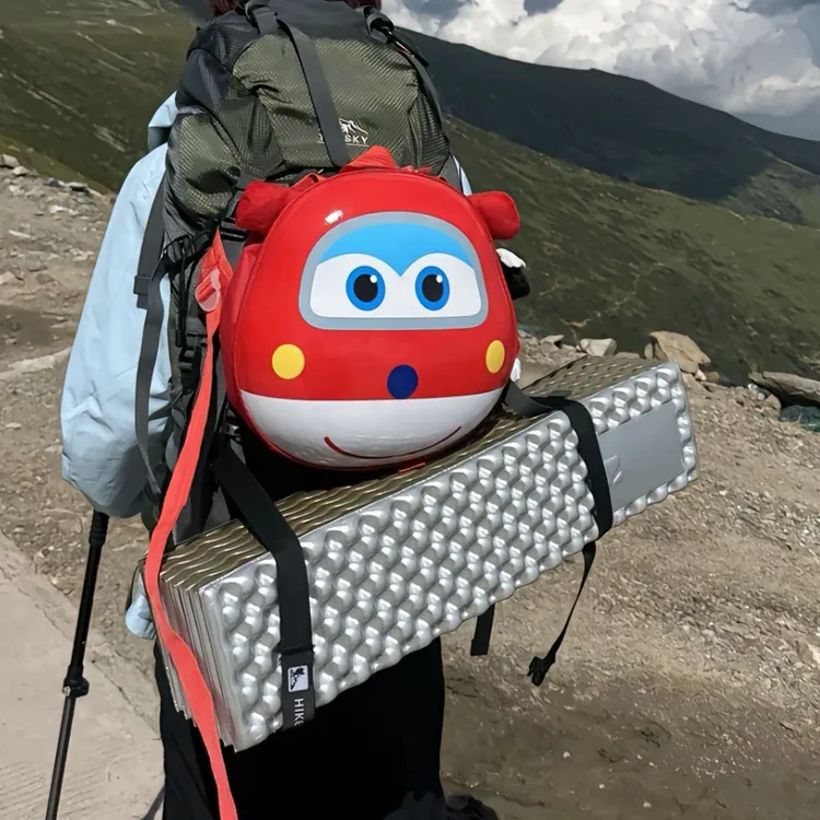书包小飞侠登山背包学生潮流双肩背便携户外包徒步旅行背包卡通包