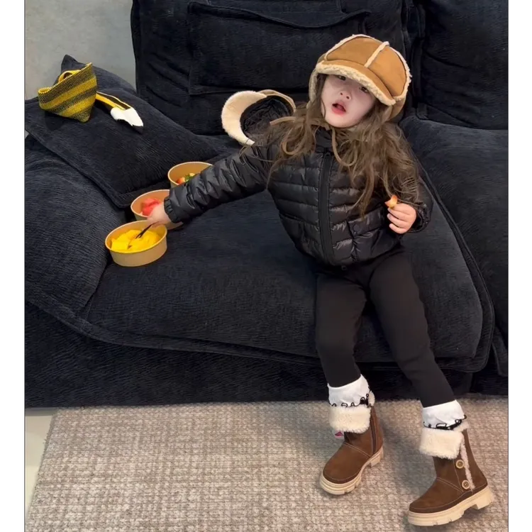 壹妈童装女童冬季新款羽绒服洋气儿童时尚轻薄保暖短款拉链外套