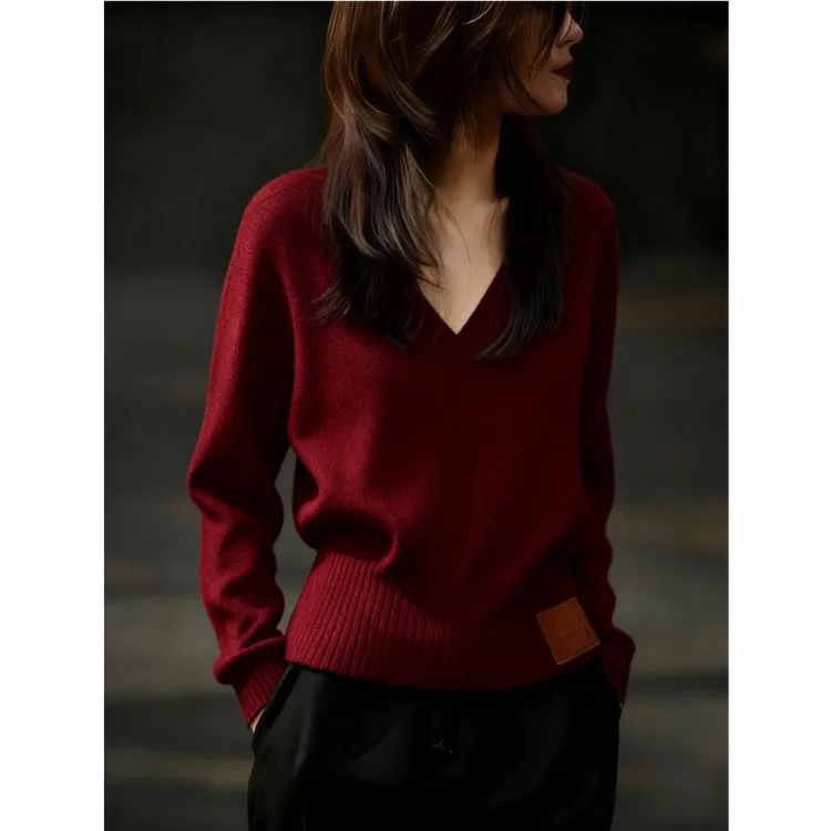 法式轻熟慵懒风V领显瘦毛衣女秋冬新款百搭宽松安可拉红长袖上衣