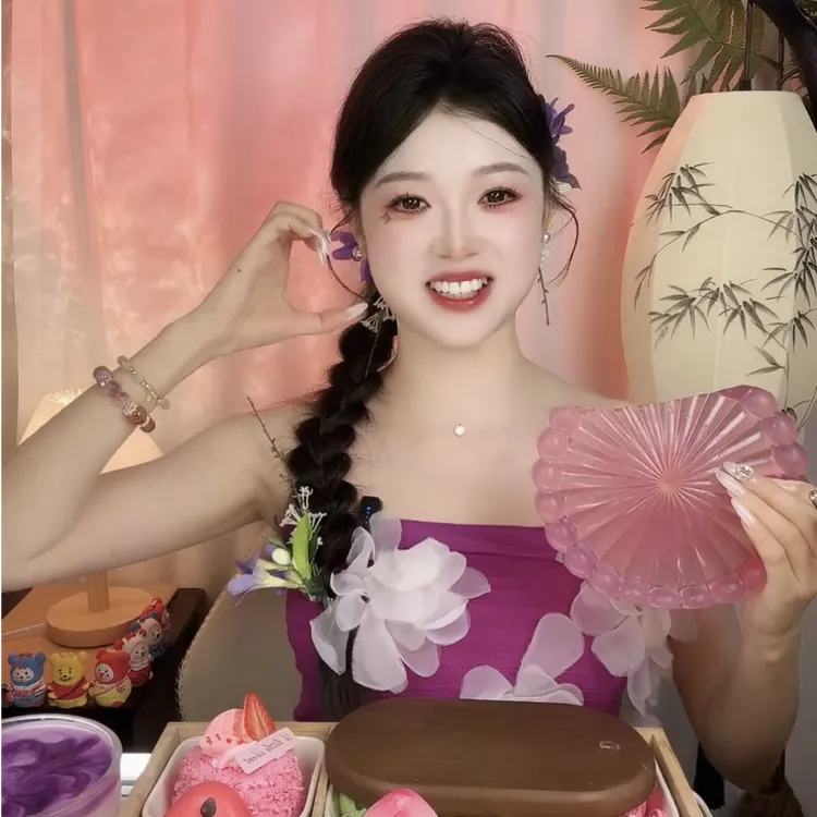 【直播拉流量道具粉色】手工精油皂草莓香味紫色蓝色葡萄皂原料