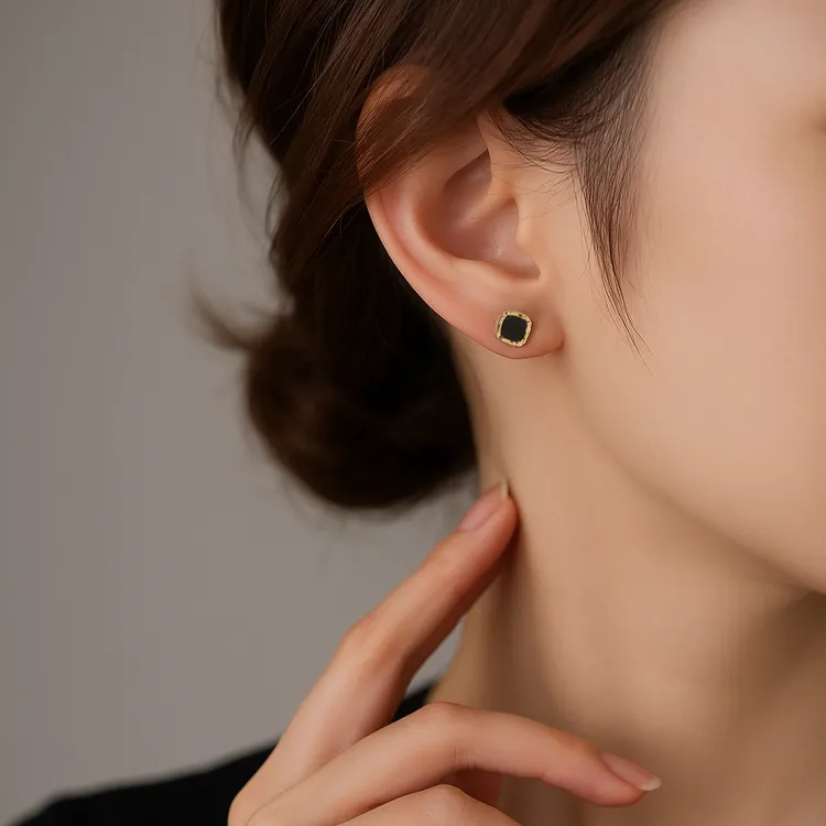 铜合金耳饰 原创高品质925纯银针黑色方形耳钉女养耳洞不用摘耳环