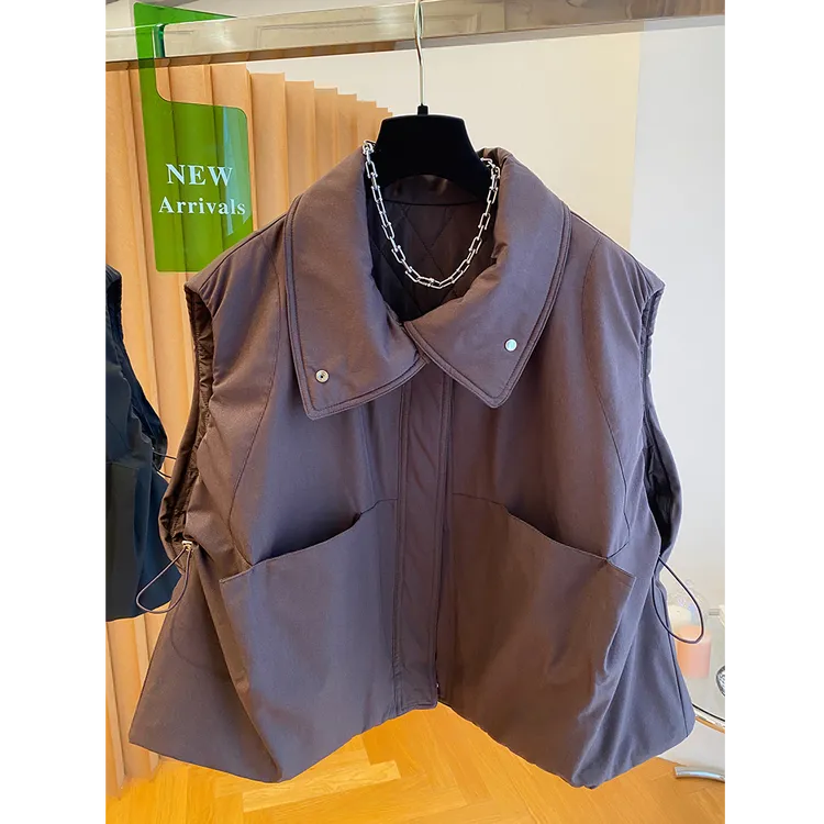 高级感大口袋工装夹棉马甲女秋冬2025新款宽松无袖坎肩马夹上衣