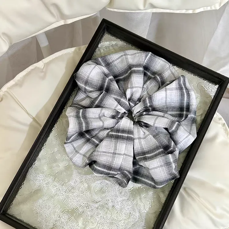 天总同款黑白格子发圈女蕾丝飘带高级感超大肠圈2025新款头花发饰