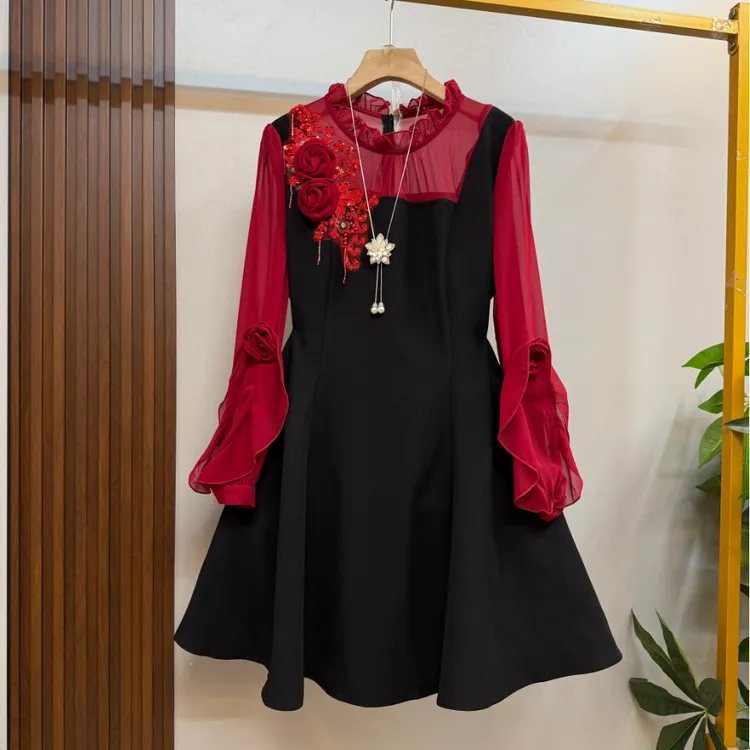 新款大码女装时尚气质立体花朵设计拼接显瘦连衣裙